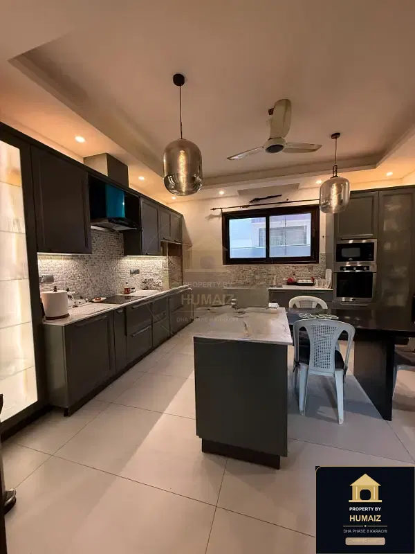 500 Sq. Yd. 4-Bedroom Luxury Villa (Basement, 5 Bath, Residence 1) in Zone B For Rent in DHA Phase 8 Karachi — Photograph 9