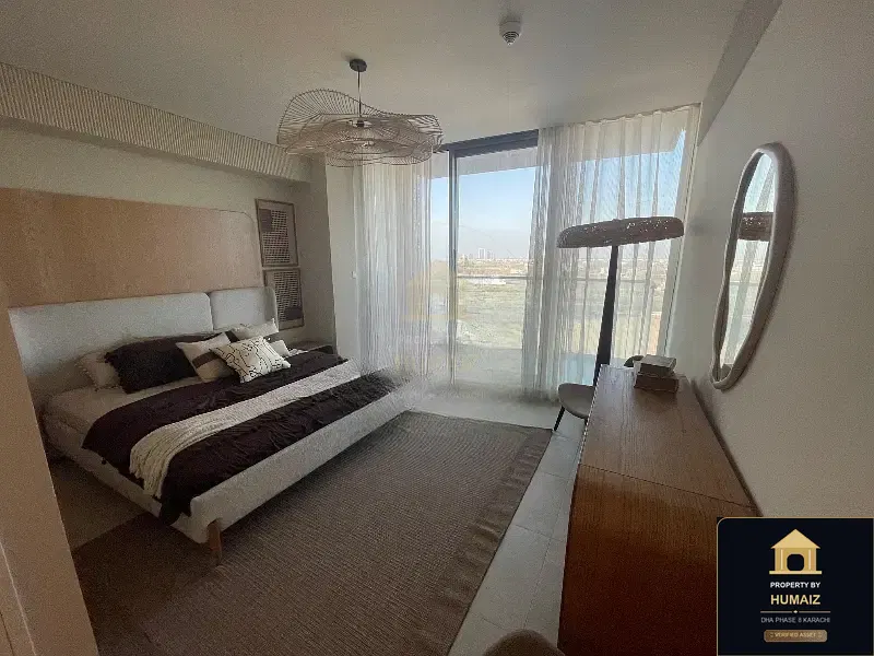 3-Bedroom Luxury Apartment (Private Pool, 5 Bath, Suite 16) at The Views For Sale in DHA Phase 8 Karachi — Photograph 5