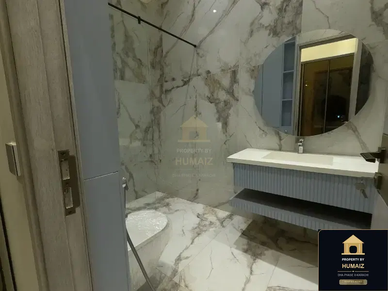 1-Bedroom Luxury Apartment (1 Bath, Suite 28) at HMR Waterfront For Sale in DHA Phase 8 Karachi — Photograph 4