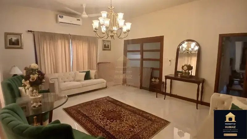 1,000 Sq. Yd. 7-Bedroom Luxury Villa (Basement, 7 Bath, Residence 4) in DHA Phase 8 For Sale in DHA Phase 8 Karachi — Photograph 4