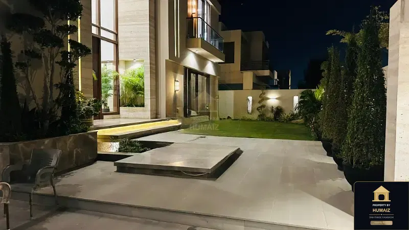 1,000 Sq. Yd. 6-Bedroom Luxury Villa (Basement, 7 Bath, Residence 5) in Zone A For Sale in DHA Phase 8 Karachi — Photograph 3