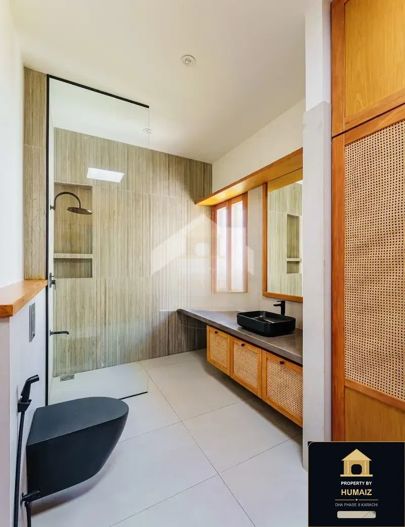 500 Sq. Yd. 6-Bedroom Luxury Villa (West Open, 6 Bath, Residence 36) in DHA Phase 8 For Sale in DHA Phase 8 Karachi — Photograph 13