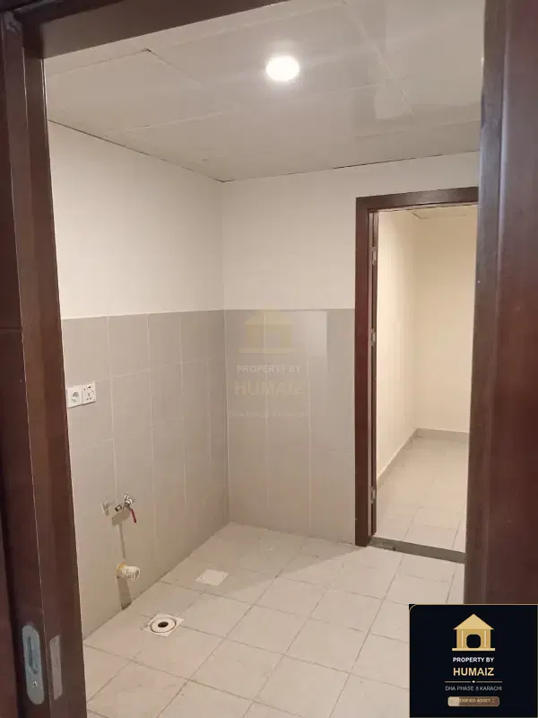 2-Bed Luxury Penthouse (Sea Facing, 4 Bath, Suite 3) at Reef Towers For Rent in DHA Phase 8 Karachi — Photograph 30