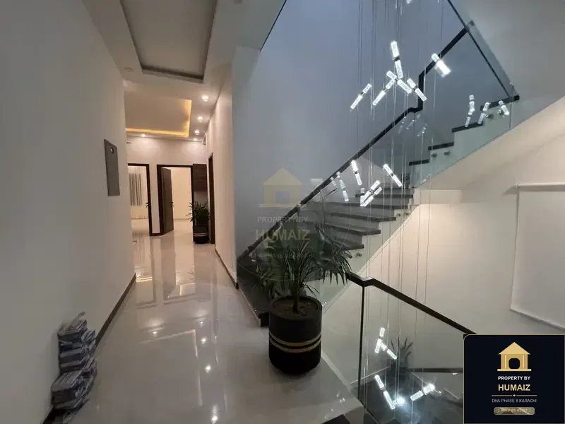 300 Sq. Yd. 6-Bedroom Luxury Villa (West Open, 6 Bath, Residence 3) in DHA Phase 8 For Sale in DHA Phase 8 Karachi — Photograph 35