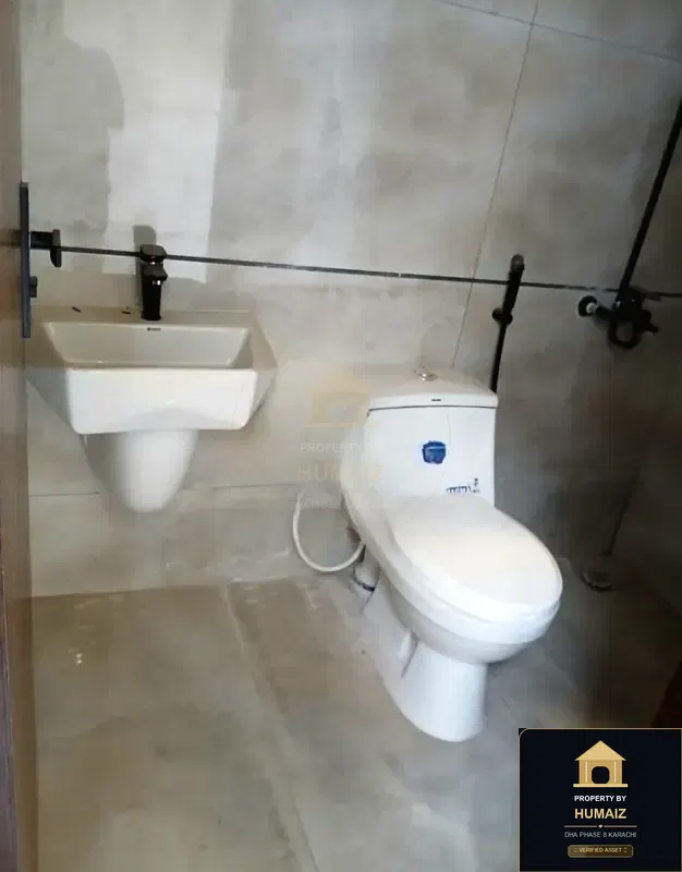 3-Bedroom Luxury Apartment (Brand New, 3 Bath, Suite 7) in DHA Phase 8 For Rent in DHA Phase 8 Karachi — Photograph 5