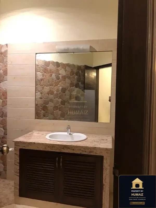 3-Bedroom Upper/Lower Portion (3 Bath, Unit 65) in DHA Phase 8 For Rent in DHA Phase 8 Karachi — Photograph 9