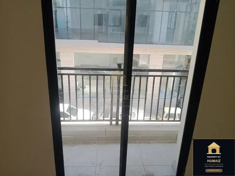 3-Bedroom Luxury Apartment (Basement, 3 Bath, Suite 5) on Al-Murtaza Commercial For Sale in DHA Phase 8 Karachi — Photograph 9