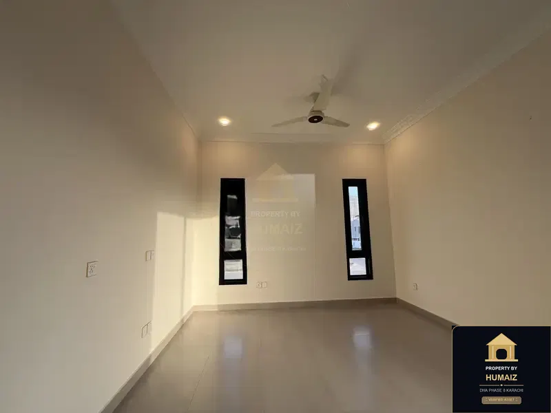 300 Sq. Yd. 5-Bedroom Luxury Villa (West Open, 5 Bath, Residence 4) in DHA Phase 8 For Sale in DHA Phase 8 Karachi — Photograph 15