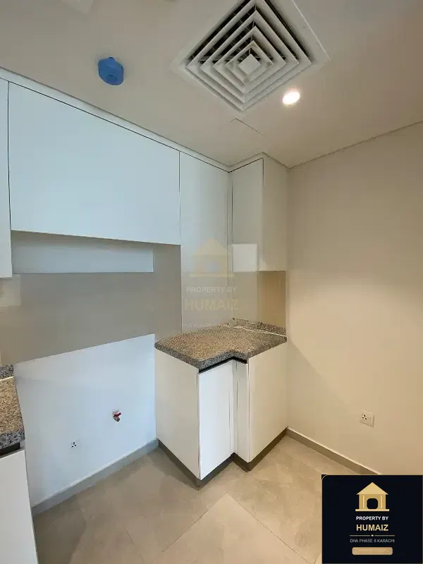 2-Bedroom Luxury Apartment (Sea Facing, 3 Bath, Suite 18) at The Views For Rent in DHA Phase 8 Karachi — Photograph 13