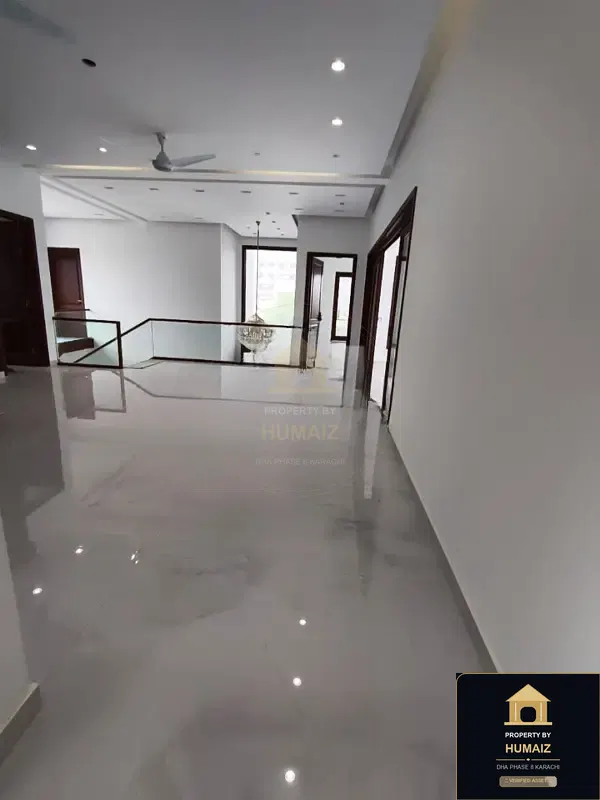 500 Sq. Yd. 7-Bedroom Luxury Villa in Khayaban-e-Bahria For Sale in DHA Phase 8 Karachi — Photograph 10
