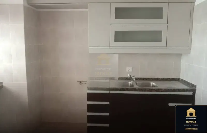 2-Bedroom Luxury Apartment (Sea Facing, 3 Bath, Suite 17) at Reef Towers For Sale in DHA Phase 8 Karachi — Photograph 8