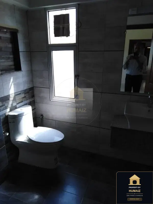 Luxury High-Rise Residence on Al-Murtaza Commercial For Sale in DHA Phase 8 Karachi — Photograph 19
