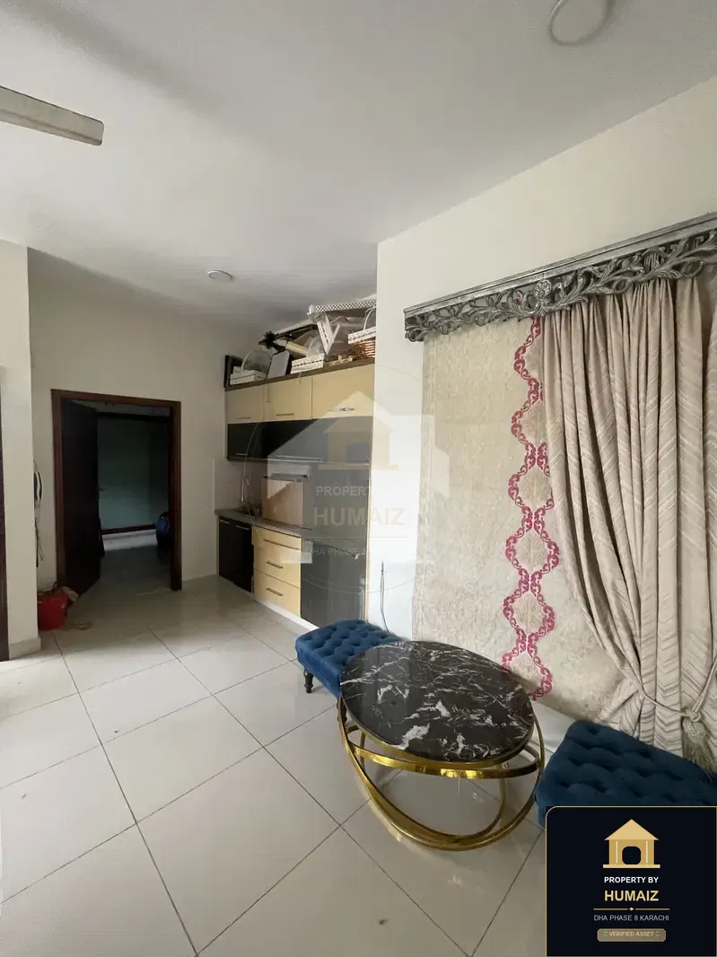 3-Bedroom Upper/Lower Portion (Brand New, 3 Bath, Unit 45) in DHA Phase 8 For Rent in DHA Phase 8 Karachi — Photograph 4