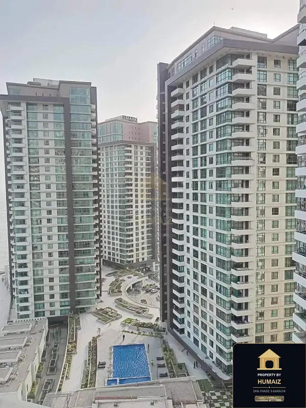 3-Bedroom Luxury Apartment (3 Bath, Suite 34) at Pearl Towers For Rent in DHA Phase 8 Karachi — Photograph 2