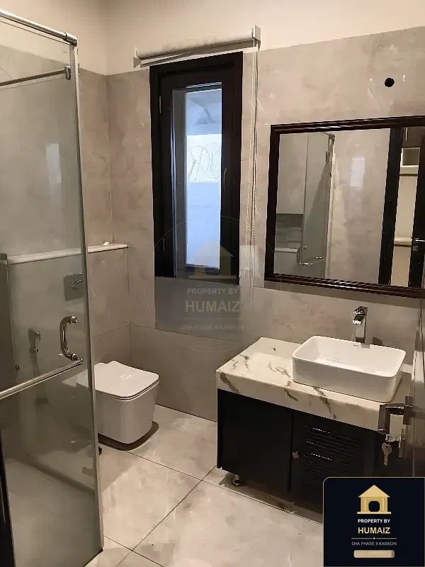 500 Sq. Yd. 6-Bedroom Luxury Villa (Basement, 5 Bath, Residence 31) in DHA Phase 8 For Rent in DHA Phase 8 Karachi — Photograph 6