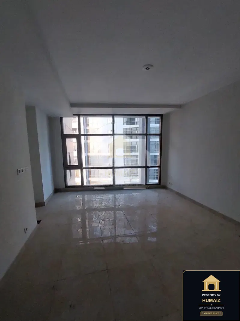 2-Bedroom Luxury Apartment (3 Bath, Suite 7) at Pearl Towers For Sale in DHA Phase 8 Karachi — Photograph 10