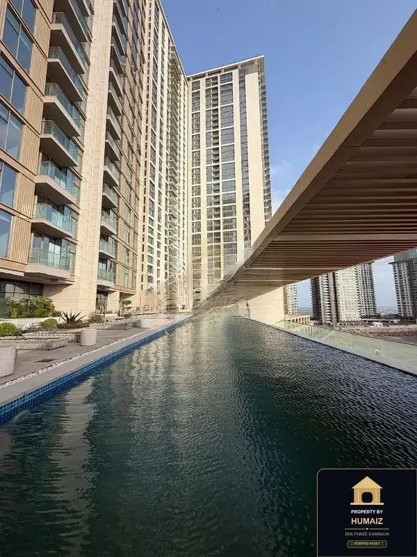3-Bedroom Luxury Apartment (4 Bath, Suite 27) at The Views For Rent in DHA Phase 8 Karachi — Photograph 2