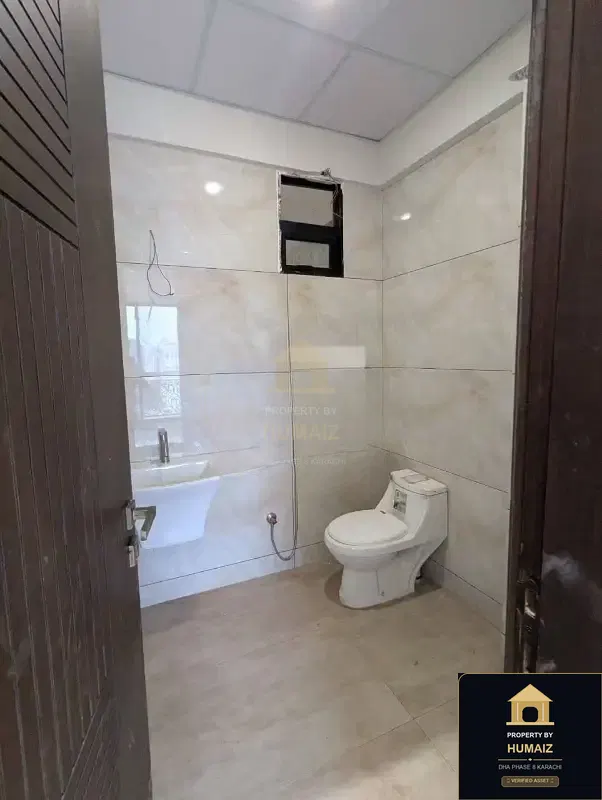 3-Bedroom Luxury Apartment (Brand New, 3 Bath, Suite 30) on Al-Murtaza Commercial For Rent in DHA Phase 8 Karachi — Photograph 4