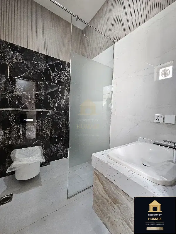 100 Sq. Yd. 5-Bedroom Luxury Villa (Basement, 5 Bath, Residence 2) in DHA Phase 8 For Sale in DHA Phase 8 Karachi — Photograph 10