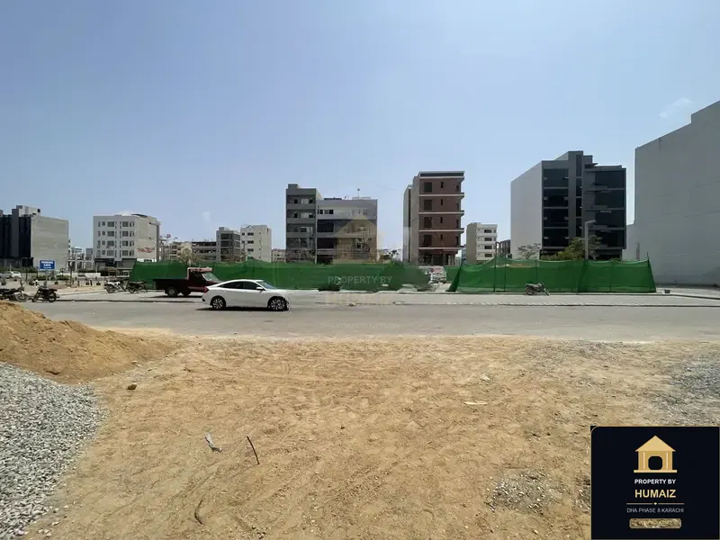 100 Sq. Yd. Commercial Plot (Boulevard Facing, Parcel 5) on Zulfiqar Commercial For Sale in DHA Phase 8 Karachi — Photograph 4