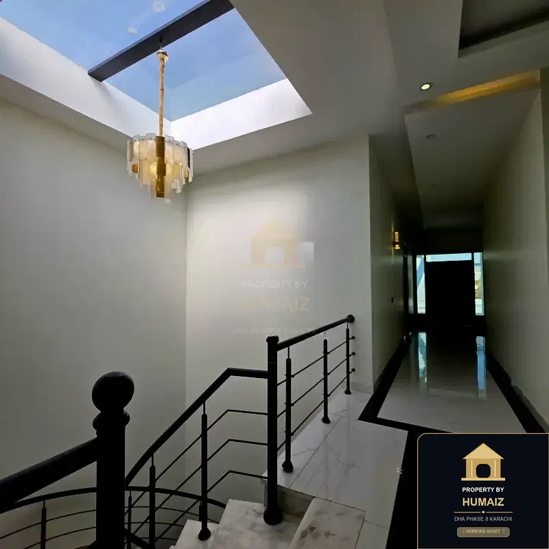 666 Sq. Yd. 4-Bedroom Luxury Villa in Zone A For Sale in DHA Phase 8 Karachi — Photograph 5