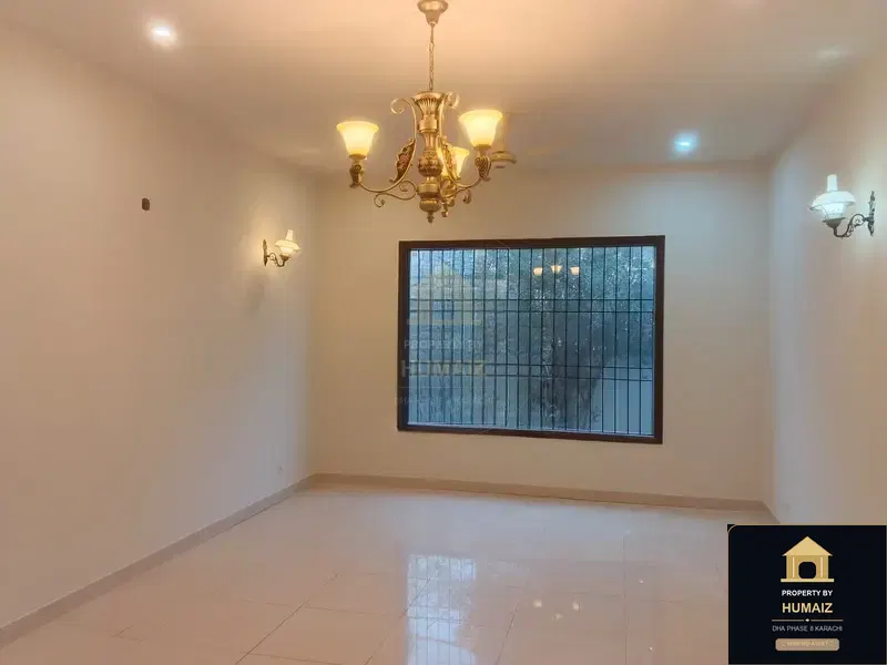 3-Bedroom Upper/Lower Portion (4 Bath, Unit 66) in DHA Phase 8 For Rent in DHA Phase 8 Karachi — Photograph 2